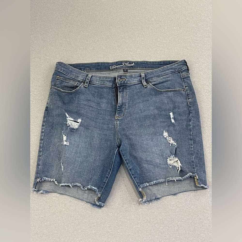 Universal Thread‎ Distressed Raw Hem Denim Shorts Size 20W Plus